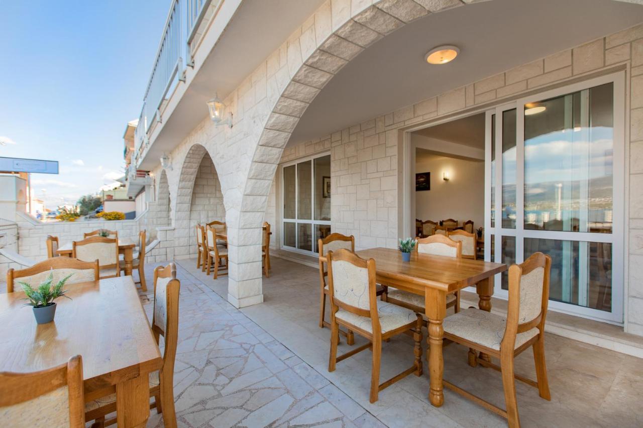 Hotel Buenavista Beach House Trogir Mastrinka Exterior photo